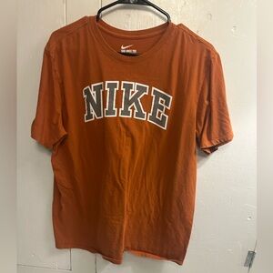 Nike tee